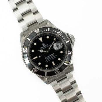 Rolex Submariner - 16610 - 1990