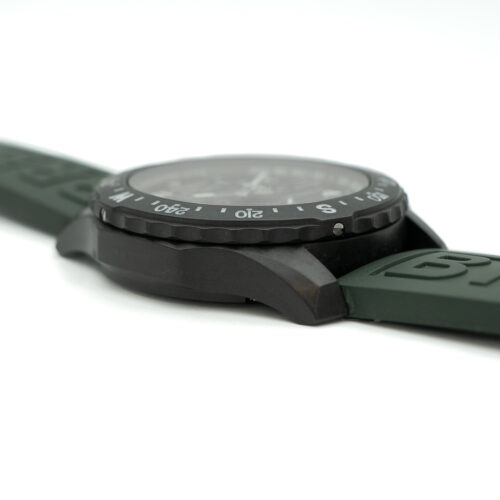 Breitling Endurance Pro - 2022 - X82310