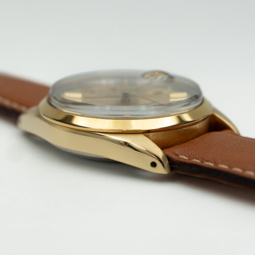 Rolex Oyster Perpetual Date - 15505 - 1986
