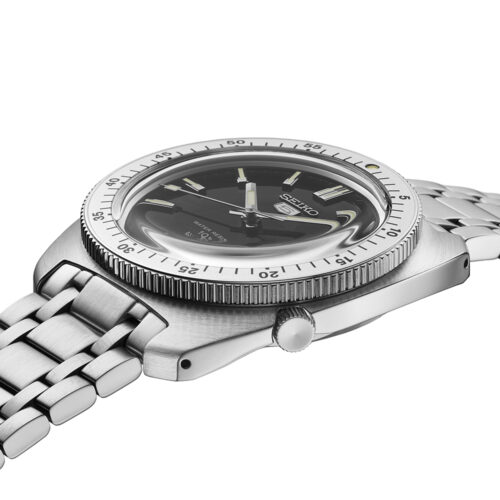 Seiko 5 Sports SRPL93