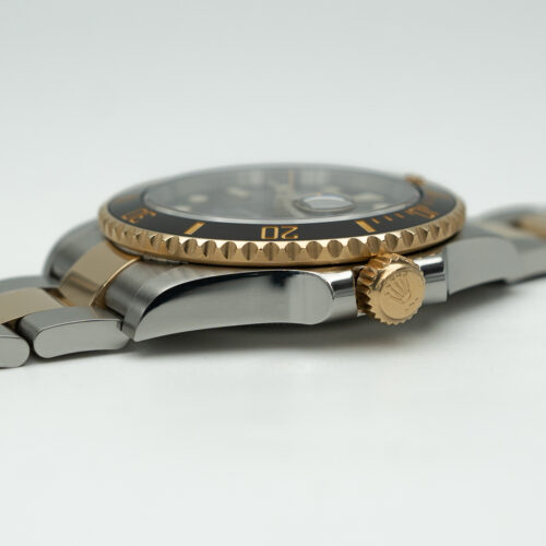 Rolex Submariner Date - 126613LN - 2022